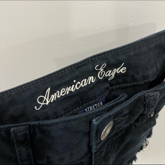 American Eagle Distressed Stretch Black Shorts 0 - Picture 5 of 6